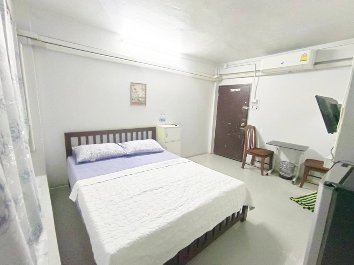 ห้องพักสุขสบายวังหลัง Bangkok Ngoại thất bức ảnh